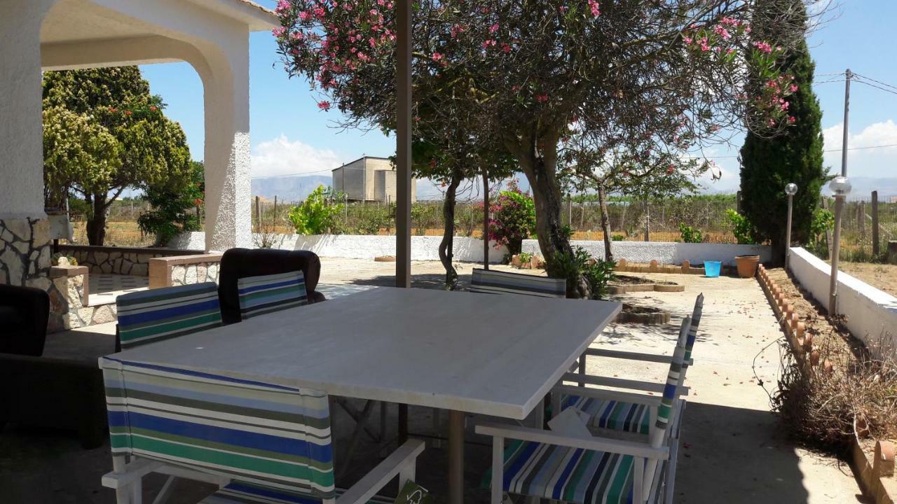 Casa Vacanze Reginotte Balestrate Exterior foto